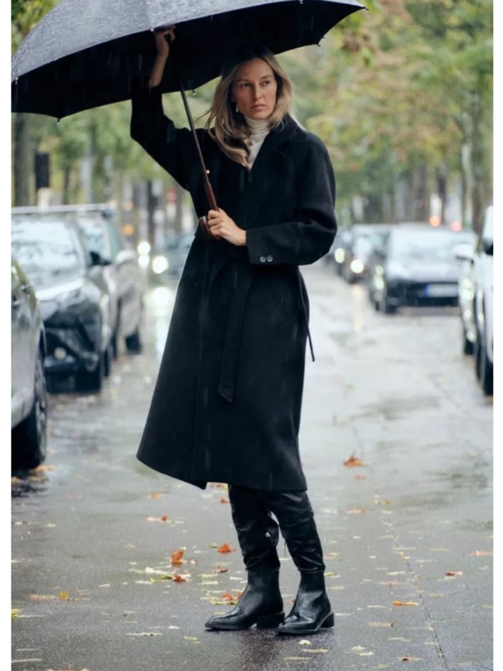 NEW ZARA BLOGGER FAV TALL BOOTS SIZE 7.5 /EUR 38 
SIZE 6 /EUR 36
SIZE 5/ EUR 35